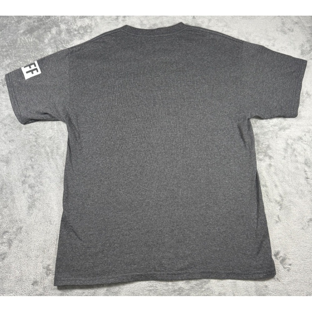 Neff x Disney Tee Shirt Charcoal Grey Mickey Mouse Graphic Print Mens Size Large - Picture 10 of 11